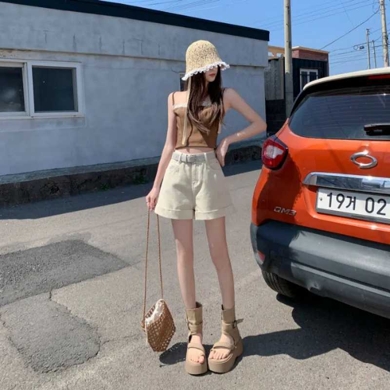 Vintage Cuffed A-Line Shorts Womens Casual Wide Leg Hot Pants Versatile Ladies Short Pants Stylish Retro Look M260319