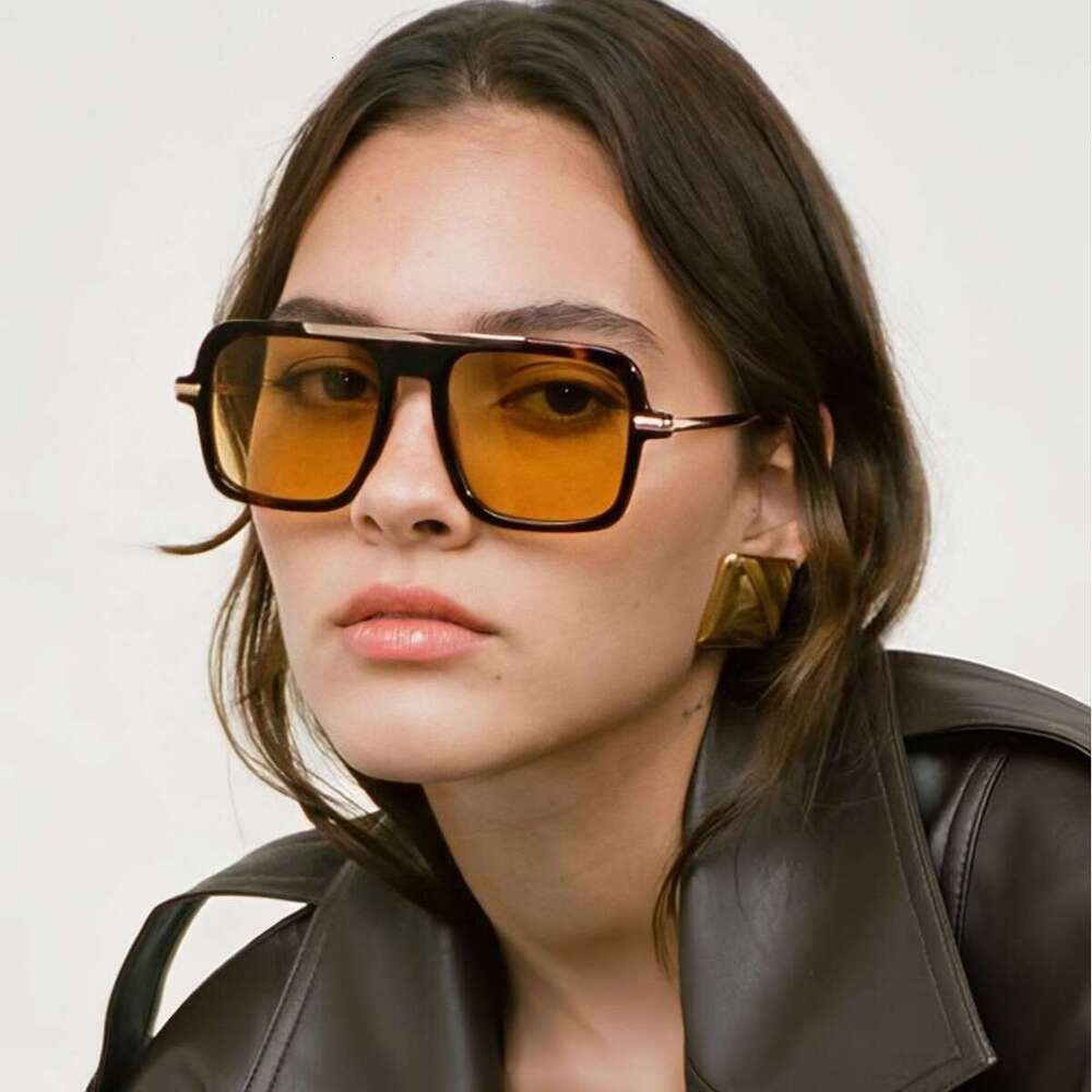 New Sunglasses, Unisex Square Frame Sunglasses For Men And Women Chunjinqiuli