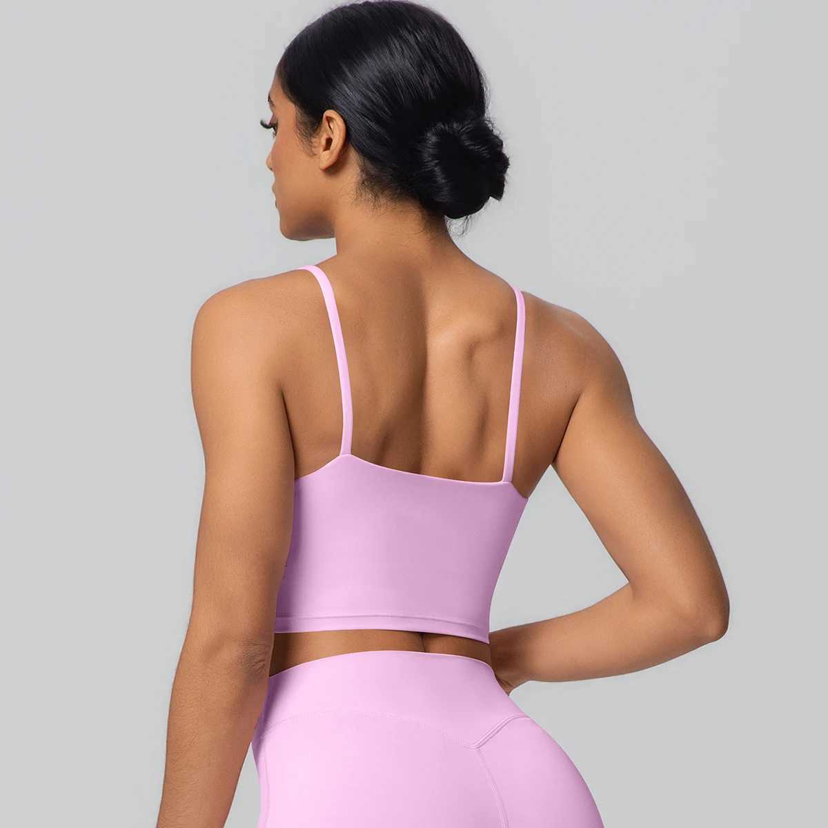 1PC Woman Yoga Vest Solid Color Yoga Underwear with Chest Pad Sexy Beautiful Back Strap Bra Shockproof Workout Top Gym Yoga Bra Z20260319