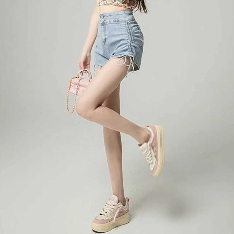 Summer Lady Ins Double Button High Waist Jeans Women Fashion Slim Fit Denim Shorts Female Solid Casual Short Pants M260319
