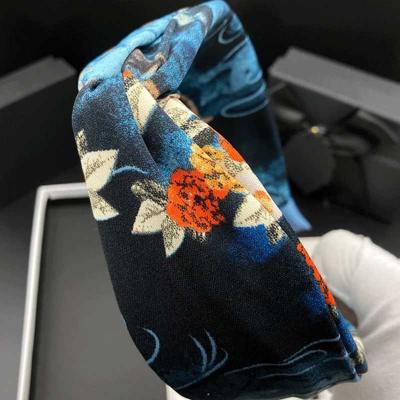 High end printed hair clip female adult fashion new style hair tie headband wide edge pressed hair wash headband H260319