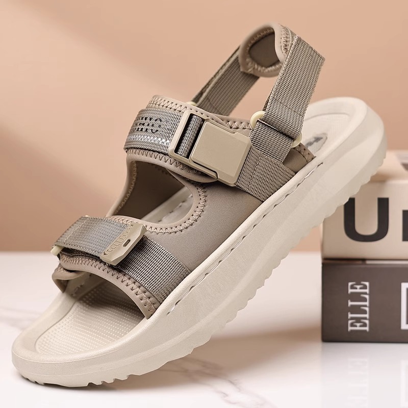 Sandals Man 2026 Summer New Style Casual Thick Topped Tower Sport Driving Outerwear Beach Shoes Men Hollowed Out Sandals