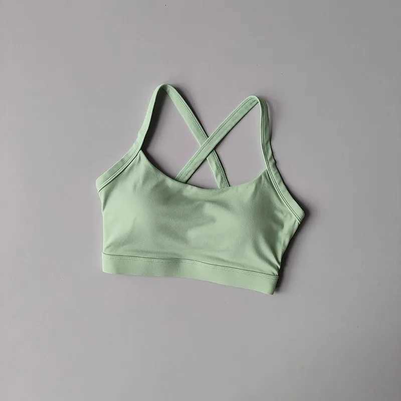 Womens Solid Color Yoga Underwear Fitness Bra Soft Cross Back Push-Up Gym Sports Top with Chest Pad Yoga Vest Sport Crop Top Z20260319
