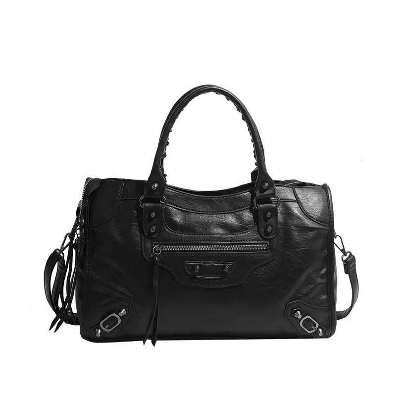 2026 Trendy Motorcycle Bags Womens City Tote Bag Y2k Classic Street Fashionable Shoulder Pu Leather Crossbody Handbag H260513