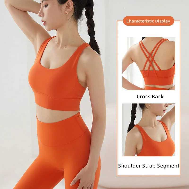New Push Up Sports Bra Yoga Vest Cross Back Fitness Sexy Padded Top Gym Shock Absorbing Running Breathable Crop Top Sportswear Z20260319