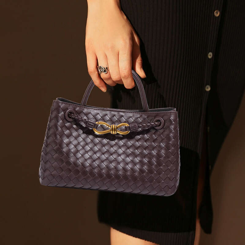 Light Luxury High-Quality Horizontal Women's Fully Handwoven Handheld Tote Commuter Shoulder Crossbody Small Square Bag