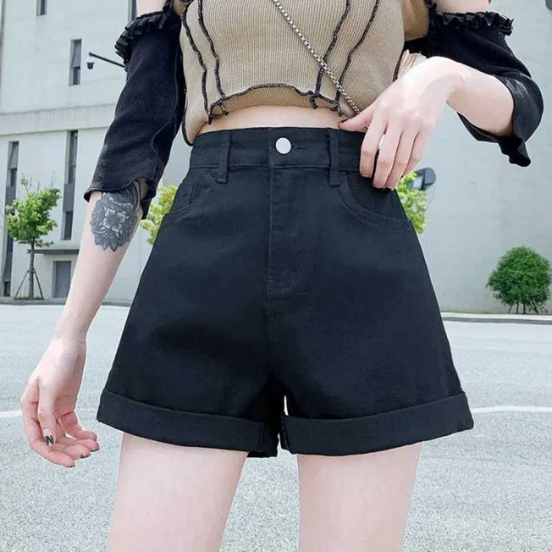 High-Waist Cuffed Denim Shorts Women Summer Korean Style Student Loose Slimming Outerwear A-Line Wide Leg Hot Pants Y2K Shorts M260319