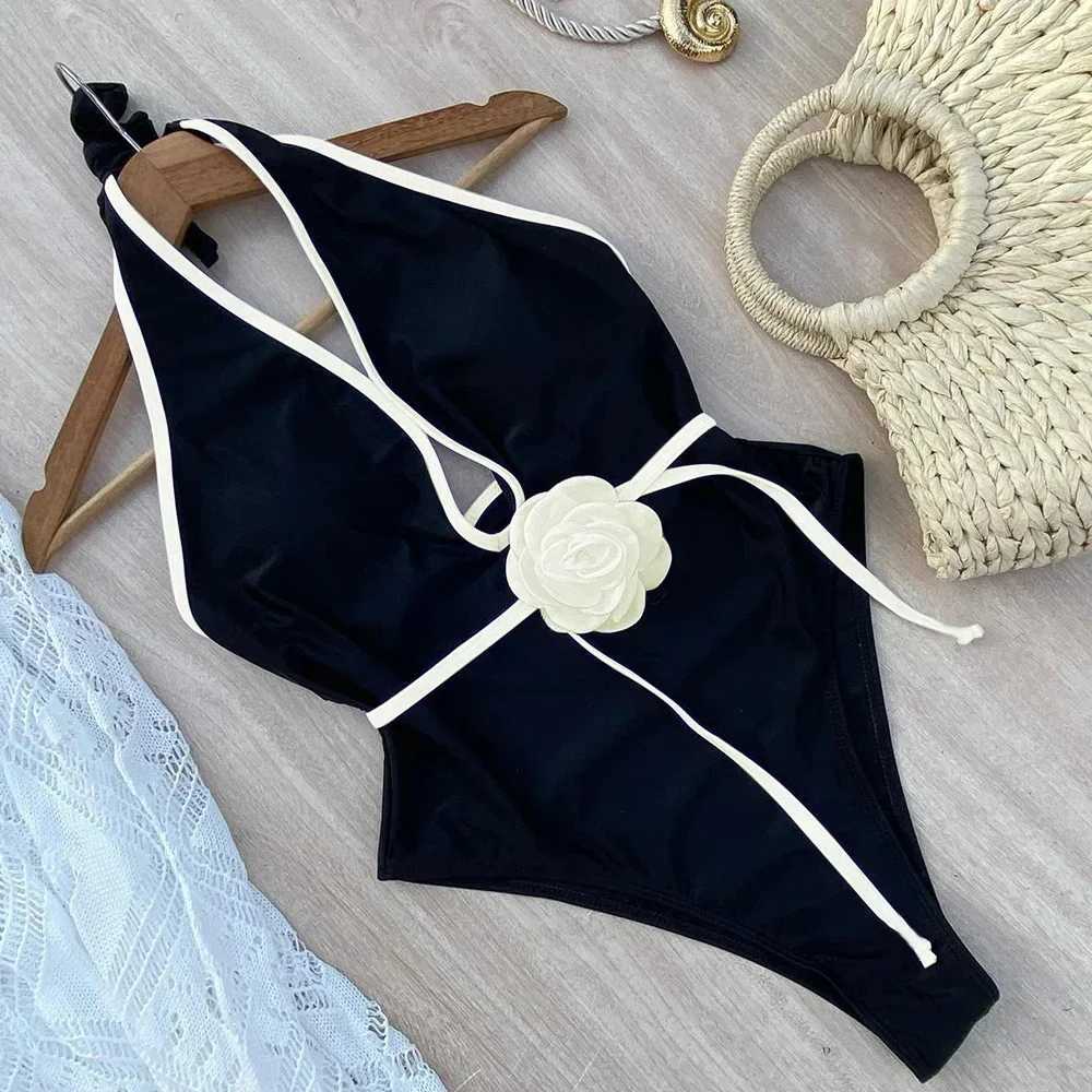 Floral One Piece Swimsuit New Halter Bandage Swimwear Women Swimsuit Bathing Suit Beachwear Monokini Female Swimming SuitsT260318