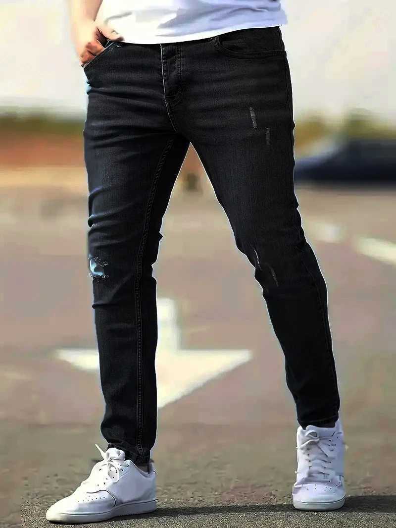 Mens American Retro Hole-Punched Stretch Slim Fit Jeans Zipper Casual Streetwear Denim Pants Classic Black Blue Skinny Trousers M260319