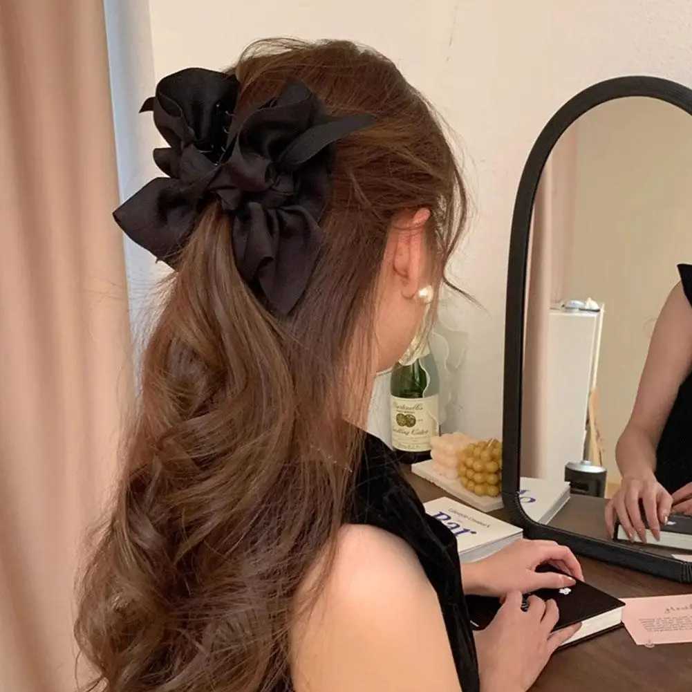 Large Black Satin Bow Hair Claw Clip for Women Elegant Ribbon Design Hair Accessories for All Hair Types H260319