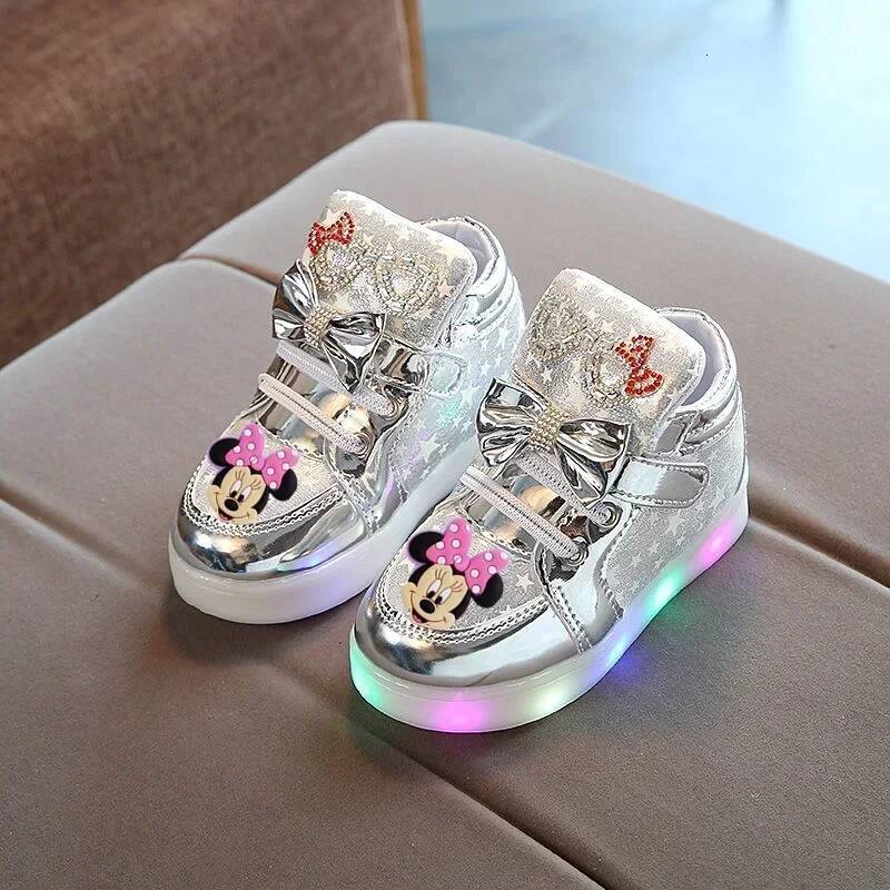 Designer Disney Disney Mickey Mouse Cartoon LED Casual Shoes Minnie Girl Toddler Shoes Children's Sports Shoes Flashing Shoes Sneakers Luxury