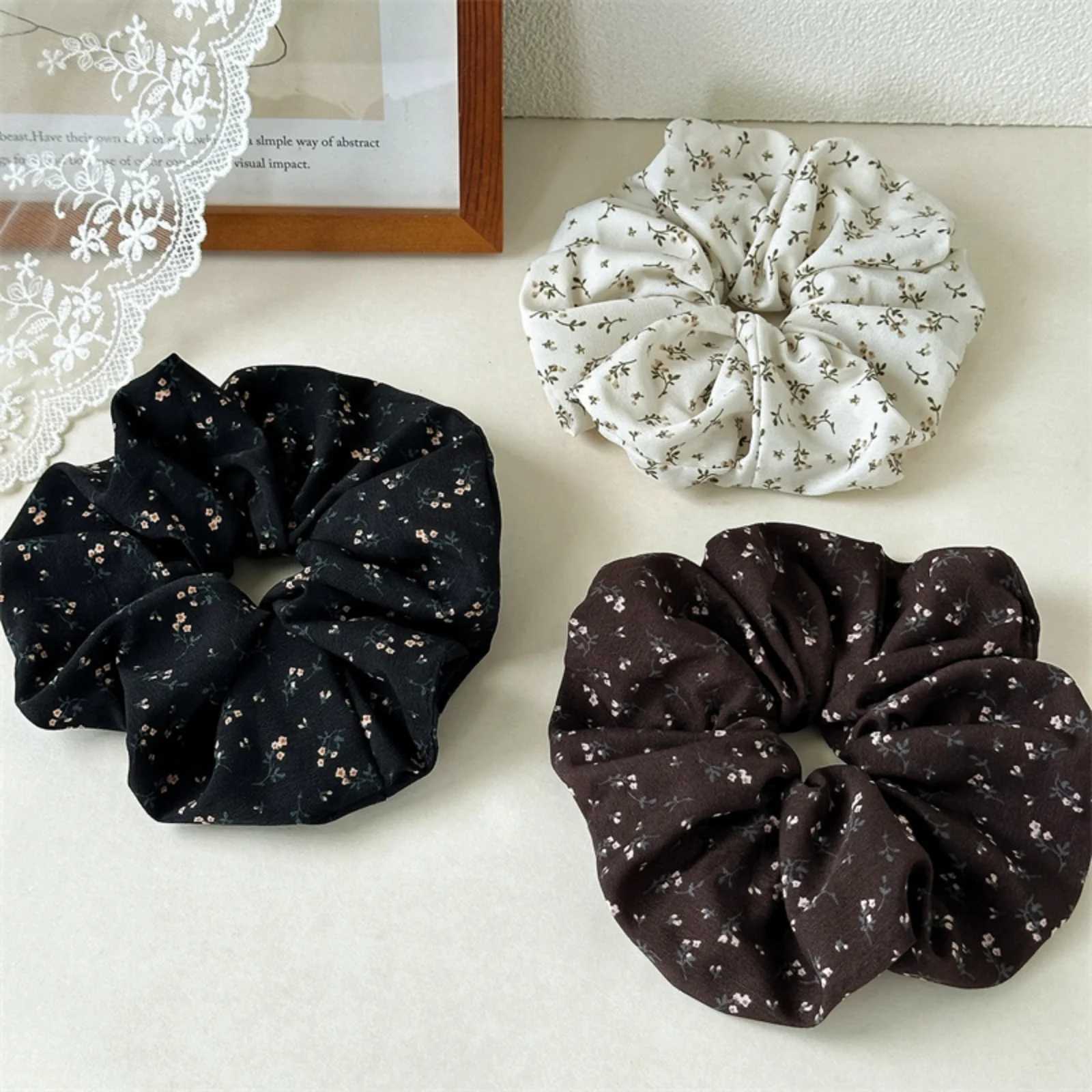 Brown Floral Scrunchie Elegant Hair Accessory for Women Cute Hair Tie for Daily Wear H260319