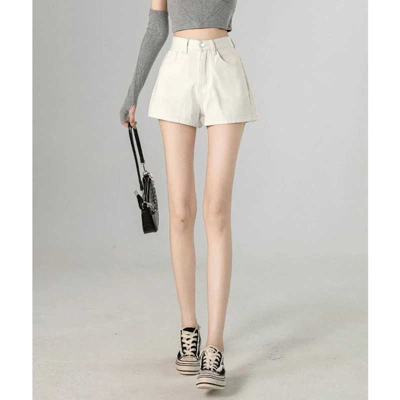 2026 Summer Hot Sale Classic Designer Female Jeans Lady High Waist Solid Denim Shorts Girls Comfortable Daily Short Pants M260319