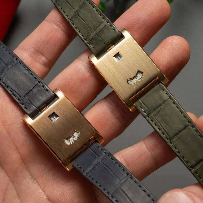 Square genuine men's retro 2025 new style light luxury gift high quality trend fashion gold simple quartz watch 26W0319