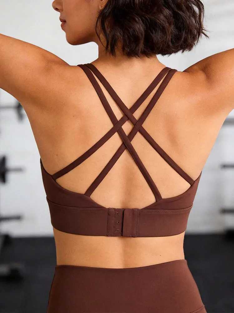 Womens Seamless Sports Bra Cross Back Crisscross Yoga Top Padded Shockproof Breathable Running Fitness Vest Z20260319