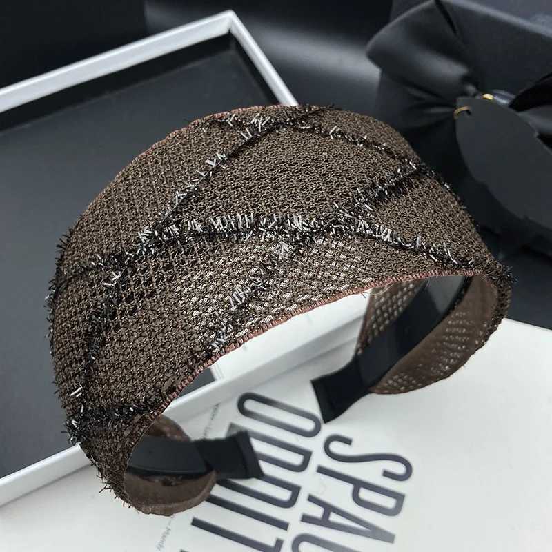 New style brown versatile hairpin and hair hoop for women with teeth for anti-slip wide edge for pressing hair and head hoop H260319