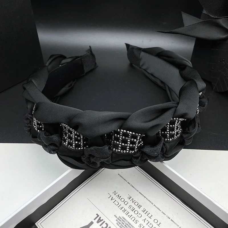 Retro temperament black hairpin hair band womens 2026 net red new high-grade appearance headdress pressure hair wash Headband H260319