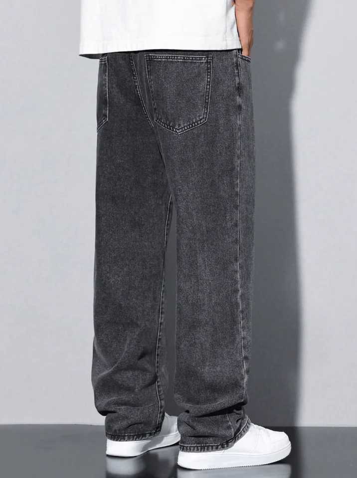 Mens Straight-Leg Jeans - Casual Five-Pocket Washed Grey All-Season Comfort Mid-Rise Fit M260319