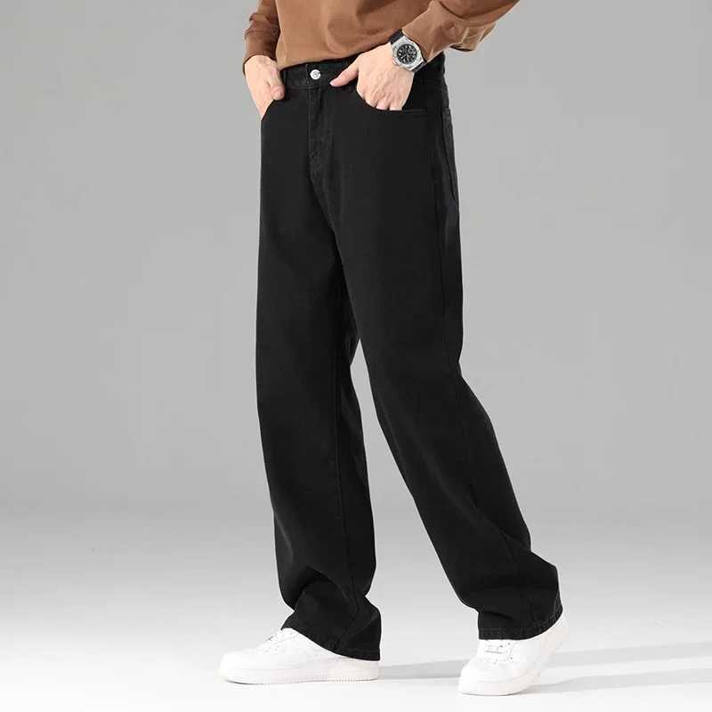 Male Brand New Autumn Jeans Men Black Casual Baggy Trousers Classic Straight Comfortable Wide Denim Trousers Men Clothing M260319