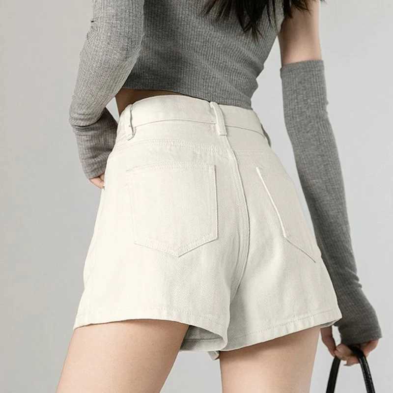 2026 Summer Hot Sale Classic Designer Female Jeans Lady High Waist Solid Denim Shorts Girls Comfortable Daily Short Pants M260319