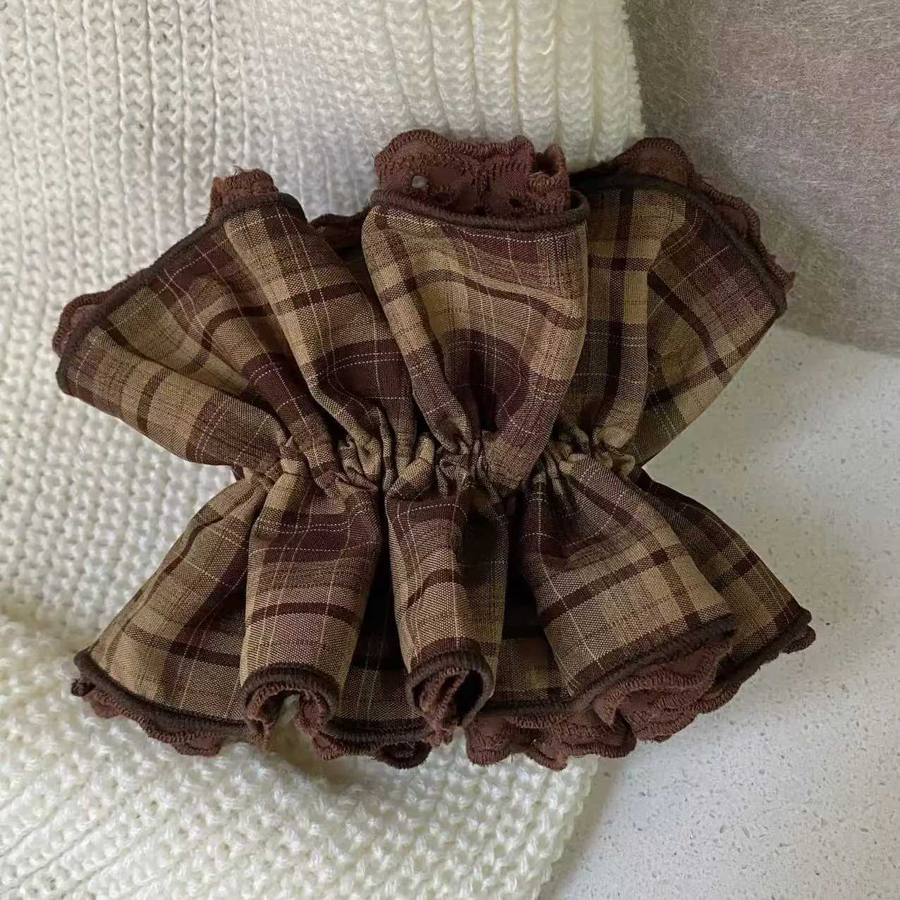 1PCPlaid Lace Scrunchie Vintage Brown Ruffled Double-layer Fabric Hair Tie Elegant Hair Accessory For Women Girl Daily Party Use H260319