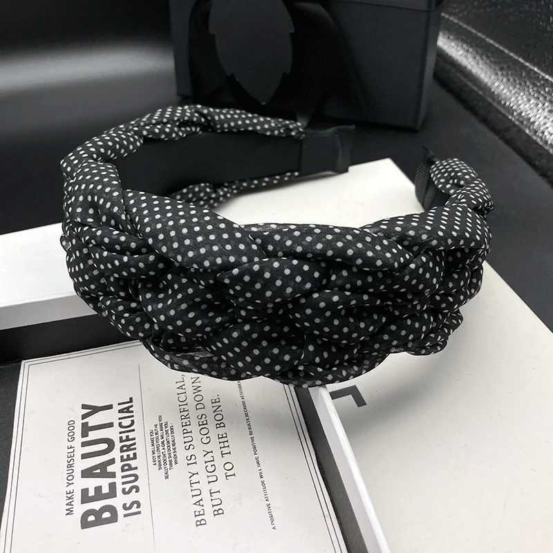 Temperament Spring/Summer New Style Hair Strap Womens Fashion High Headtop Wave Point Headpiece Show Face Small Shopping Press H260319