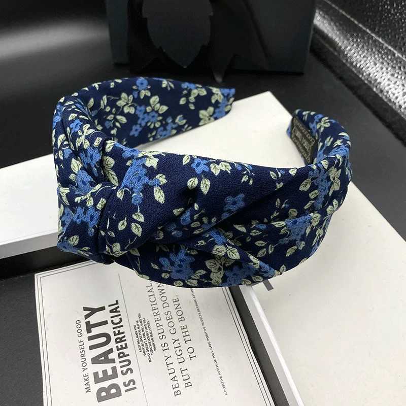 High crown fashion floral hairpin headband womens new style hair tie headwear wide edge pressed hair face washing headband H260319