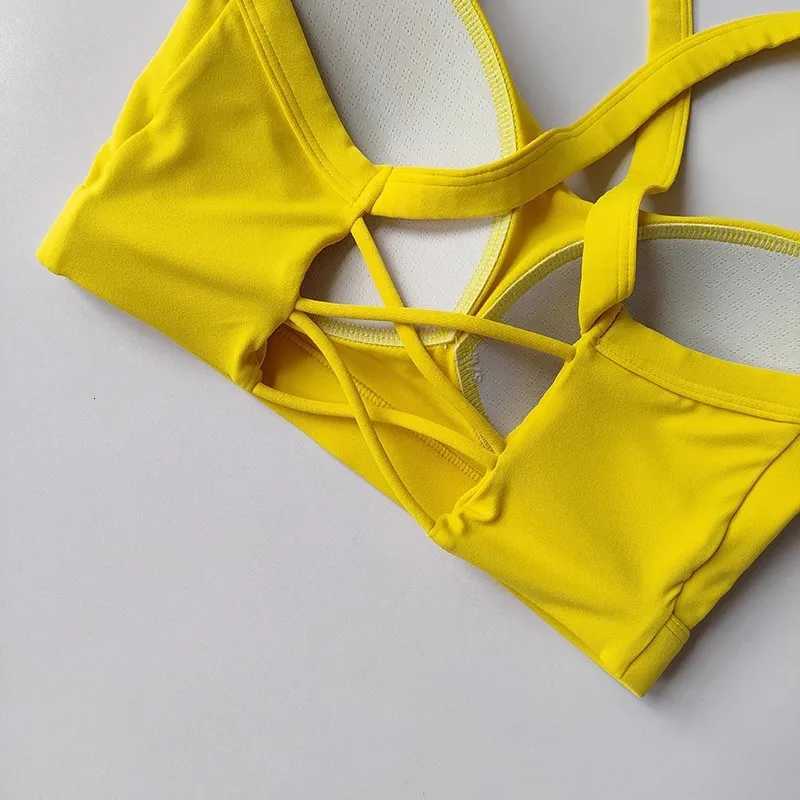 Womens Solid Color Yoga Underwear Fitness Bra Soft Cross Back Push-Up Gym Sports Top with Chest Pad Yoga Vest Sport Crop Top Z20260319