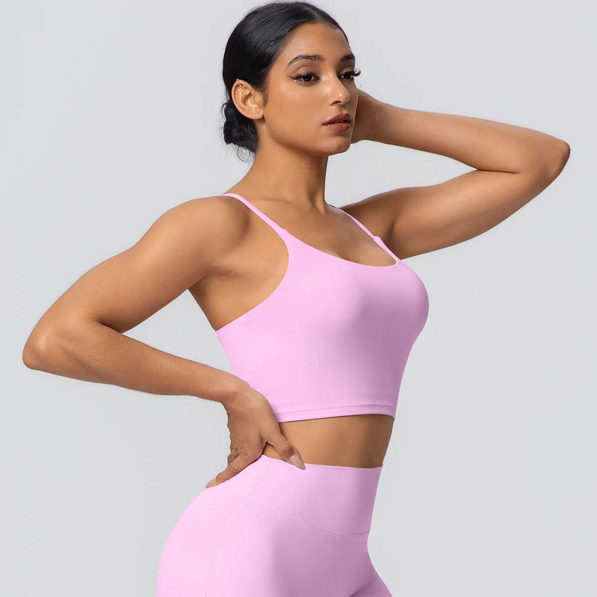 1PC Woman Yoga Vest Solid Color Yoga Underwear with Chest Pad Sexy Beautiful Back Strap Bra Shockproof Workout Top Gym Yoga Bra Z20260319