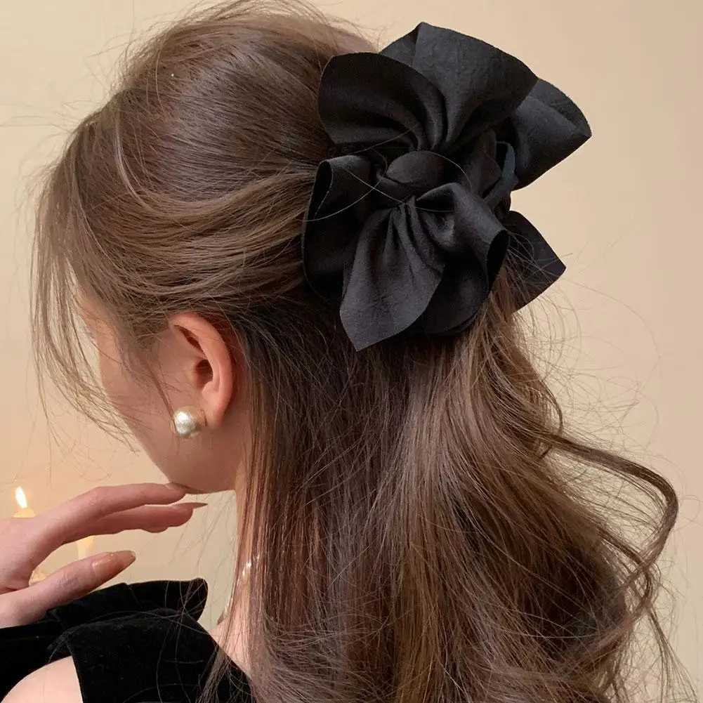 Large Black Satin Bow Hair Claw Clip for Women Elegant Ribbon Design Hair Accessories for All Hair Types H260319