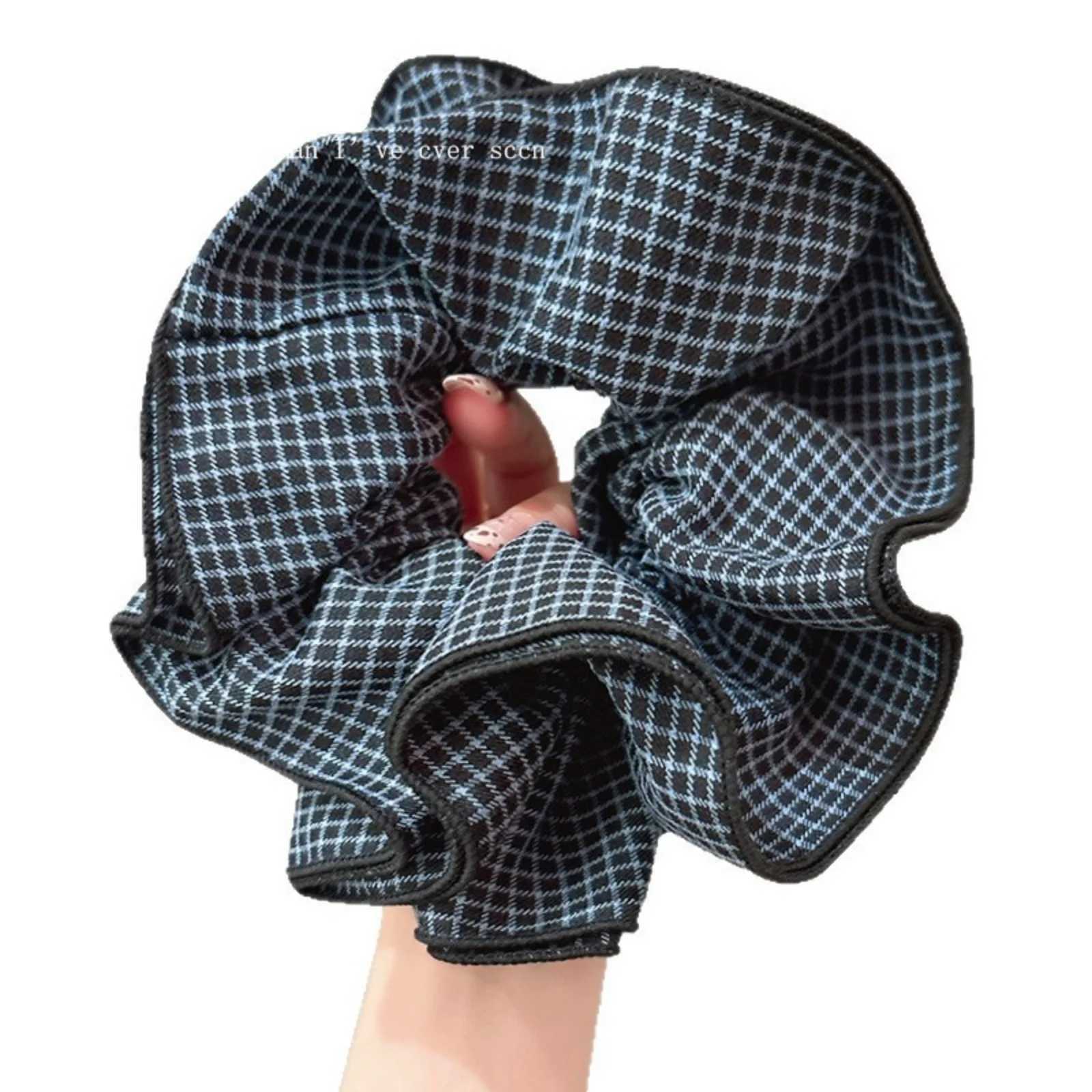 1PC Blue Plaid Large Scrunchie Fashionable Hair Accessory for Women Cute Hair Tie for Daily Wear H260319