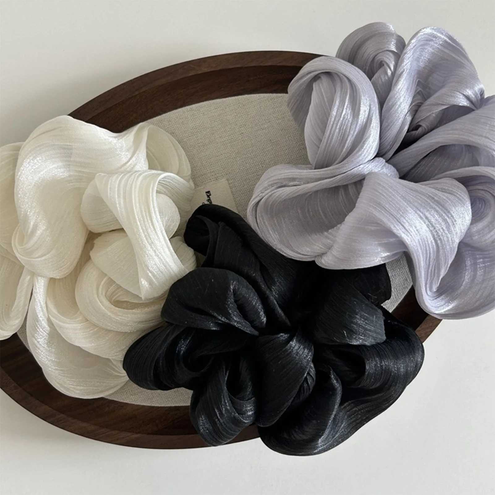 Pearl Sheen Hair Scrunchies for Women High Gloss Hair Bands Thick Elastic Ponytail Holders Elegant for Bridal Casual Occasions H260319