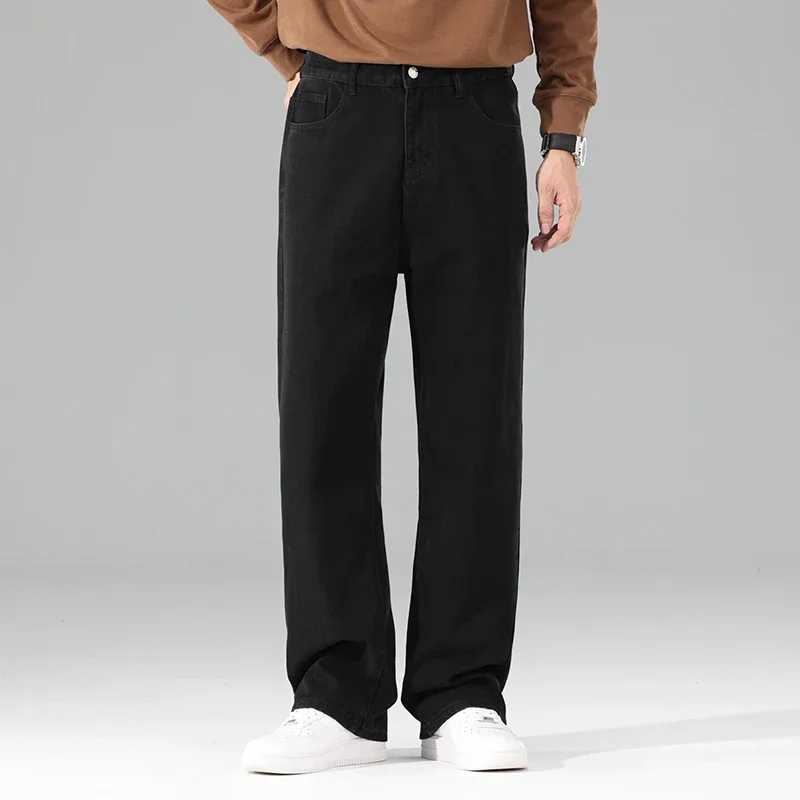 Male Brand New Autumn Jeans Men Black Casual Baggy Trousers Classic Straight Comfortable Wide Denim Trousers Men Clothing M260319