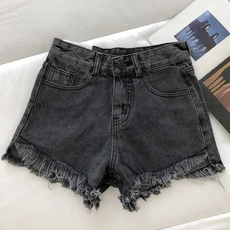 2025 New Summer Women High Wiast Raw Hem Denim Shorts Soild White Black Blue Korean Wide Leg Pants Mon Shorts Jean Shorts M260319