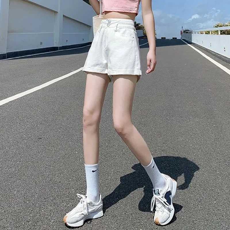 Summer Female High Waist Loose Thin Jeans Hot Sale Lady Solid Denim Shorts Girls Chic Fashion Leisure Short Pants M260319