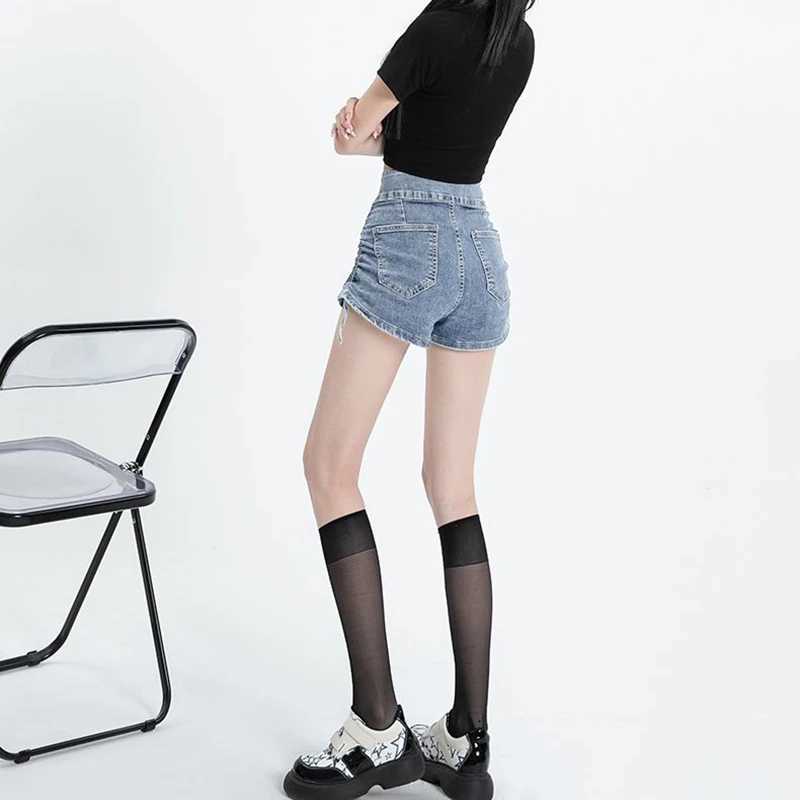 2026 Summer Ins Fashion Designer Women Jeans Lady High Waist Thin Blue Denim Shorts Female Chic A-Line Short Pants M260319