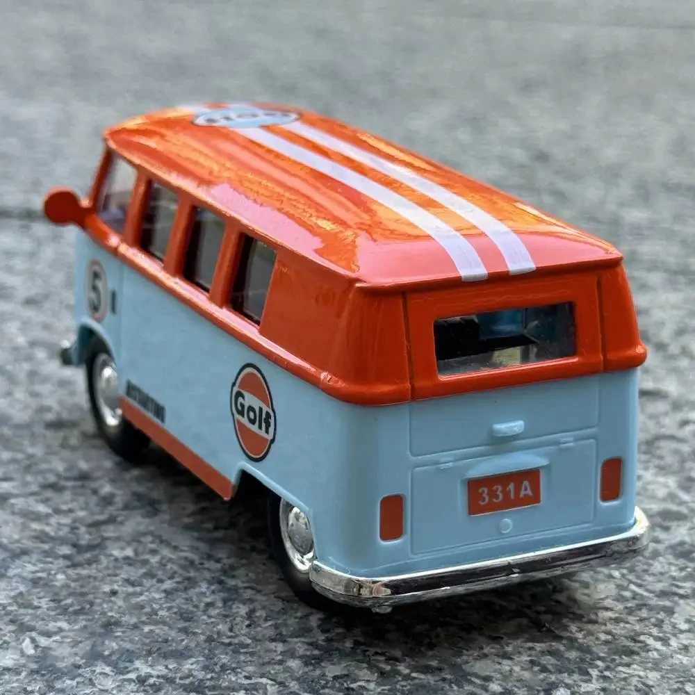 136 Alloy Travel BUS Car Model Blue Pull-back Diecast Bus Transporter Van Model Boy Toy Car Gifts Collection Decor Y260319