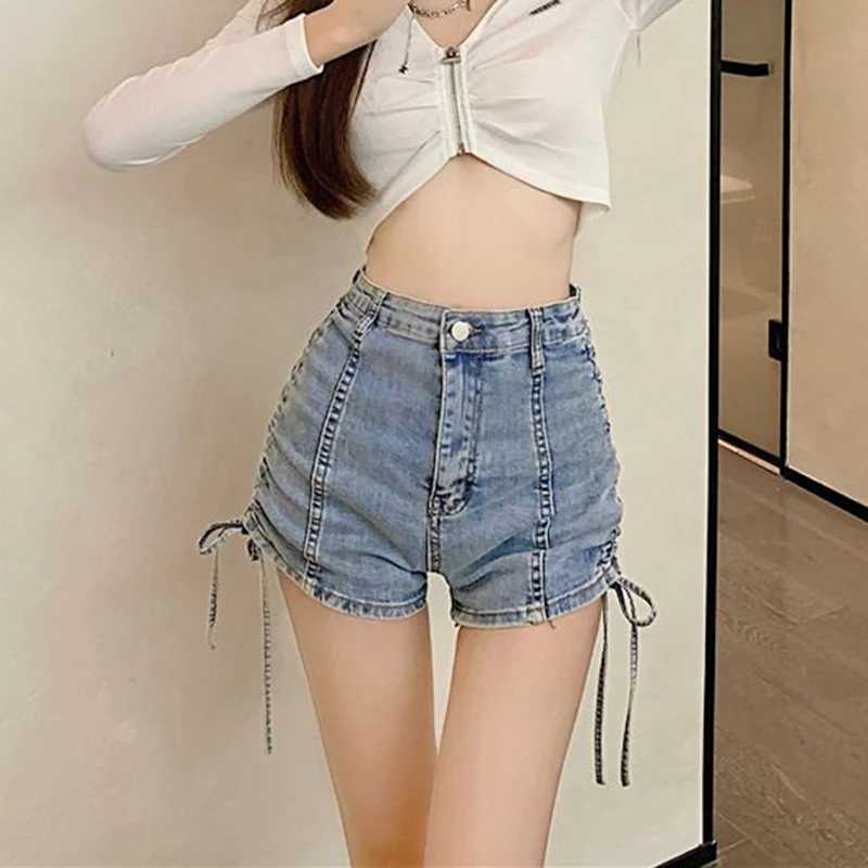 Summer Hot Sale Lady Sexy Thin High Waist Jeans Women Korean Ins Fashion Denim Shorts Female Classic Solid Short Pants M260319