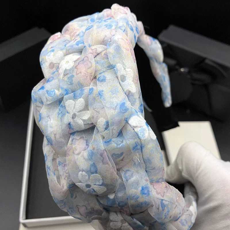 Korean new temperament hair clip womens fashionable braided high skull headband wide edge compression headband H260319