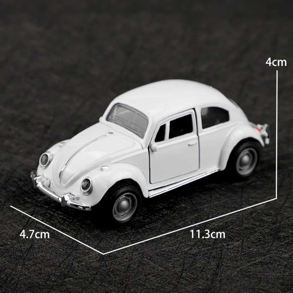 Retro Beetle Alloy Car Model Toy for Collection Exquisite Simulation Design Cake Decoration Home Office Display Gift Y260319