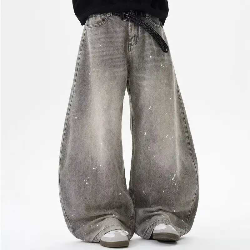 Spring and Autumn Retro Washed Vintage Grey Splash Ink Curved Knife Jeans for Men and Women Trendy Brand American Street Loose P M260319