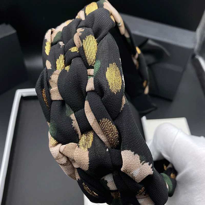 Vintage hand-woven hairband elegant and fashionable trendy and versatile headband high crown pressure hair accessory H260319