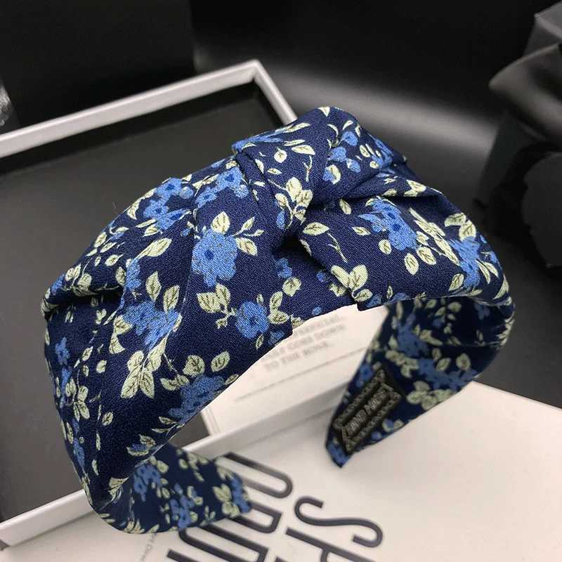 High crown fashion floral hairpin headband womens new style hair tie headwear wide edge pressed hair face washing headband H260319