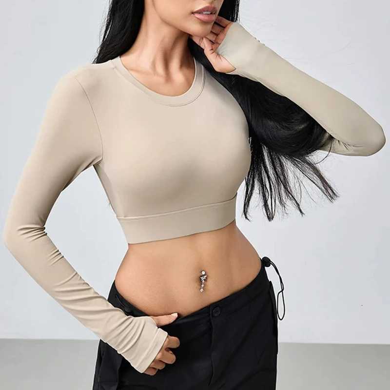 Womens Sexy Backless Long Sleeve Yoga Top Tight Fit Pilates Training Top with Chest Pads for Autumn Winter Z20260319