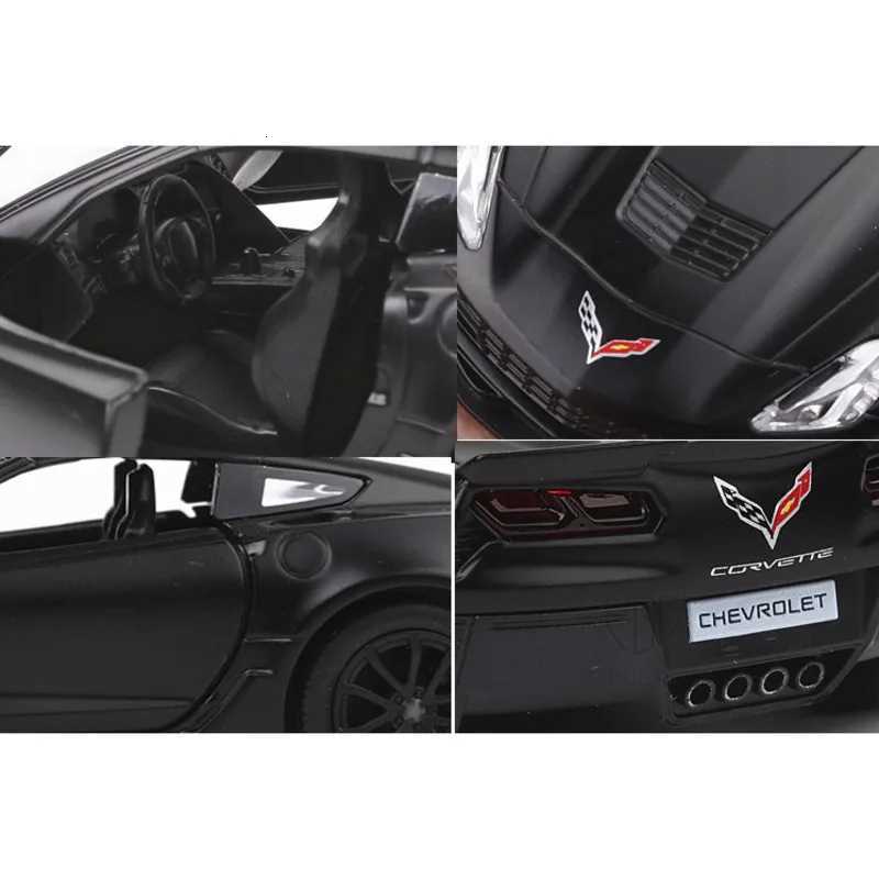 1/36 Scale Moeles Chevrolet Corvette C7 Alloy Diecast Car Model Toys For Boy Gifts Metal Car Models With Pull Back Vehicles Y260319