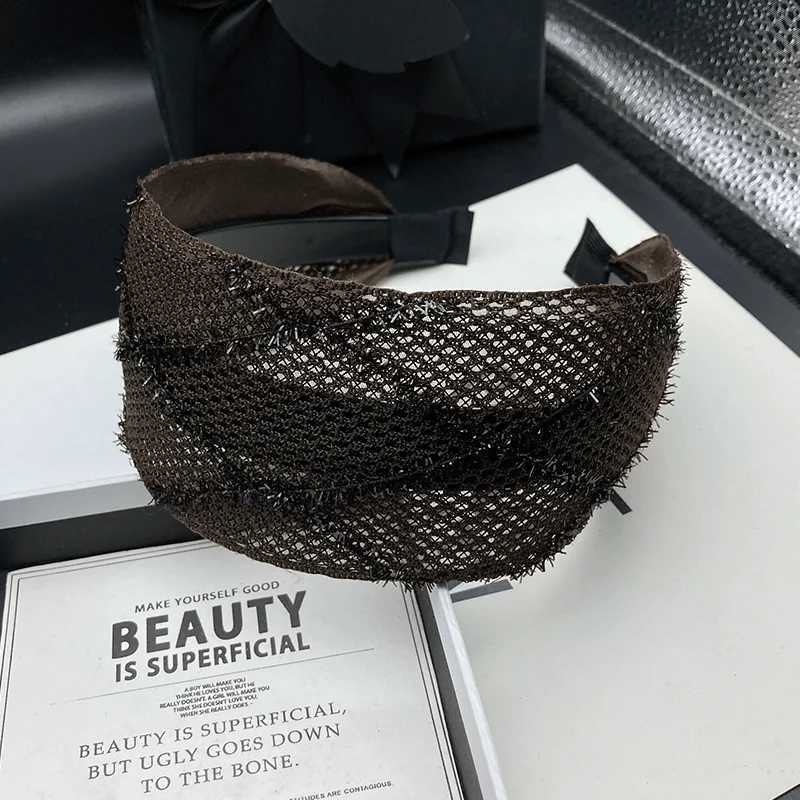 New style brown versatile hairpin and hair hoop for women with teeth for anti-slip wide edge for pressing hair and head hoop H260319