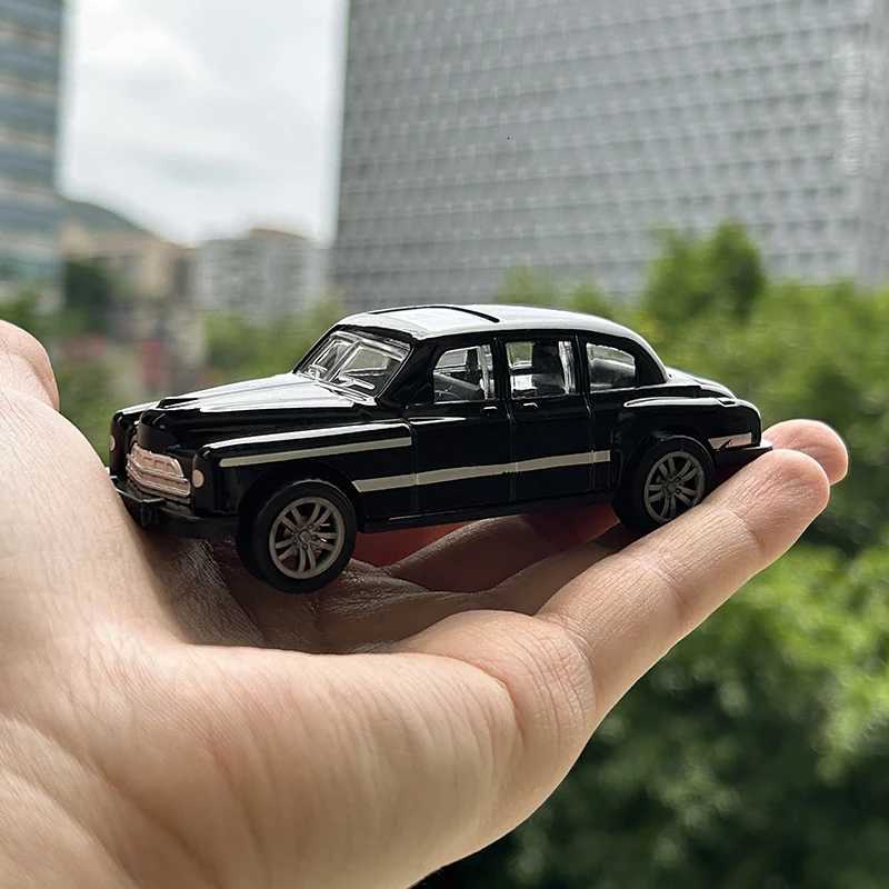 143 Alloy Vintage Diecast Car Model Car Classic BENZ Pull Back Car Model Miniature Vehicle Replica Gift For Kids Adults Y260319