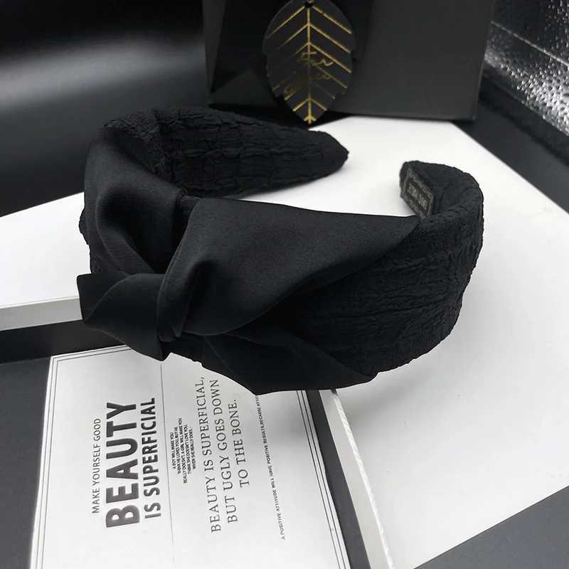 Black fabric woven headband for women with high skull top hair clip and wide edge compression headband H260319