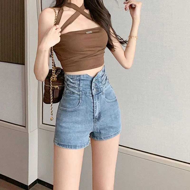 Summer Lady Chic Designer High Waist Jeans Hot Sale Female Thin Solid Denim Shorts Lady Ins Fashion Baggy Short Pants M260319