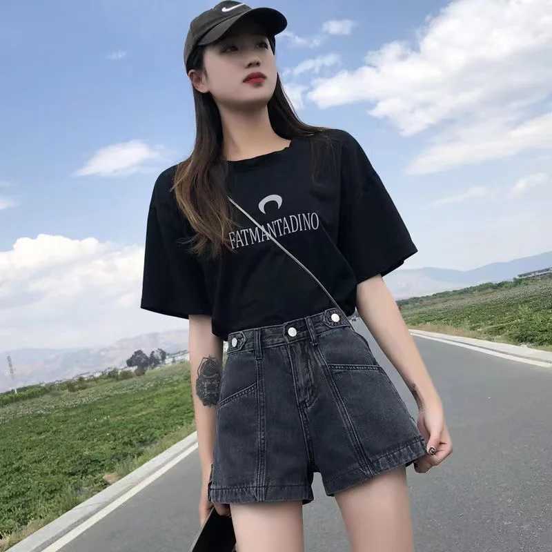 Womens Korean Y2K Black Denim Shorts Summer Thin High Waist A-Line Loose Wide Leg Slimming Hot Pants M260319